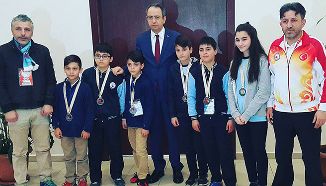 Sultanbeyli Kaymakamı Wushu Türkiye Şampiyonlarını Makamda Ağırladı