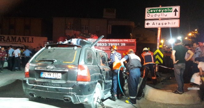 Ataşehir’de feci kaza: 2 kişi hayatını kaybetti