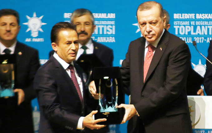 Tuzla Marina Projesine Birincilik Ödülünü Cumhurbaşkanı verdi