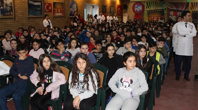 Ahmet Şimşek’te ikinci döneminin başlaması nedeniyle konferans düzenlendi