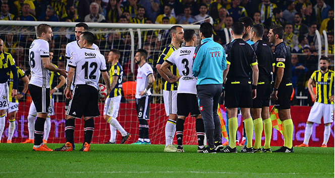 Beşiktaş’tan flaş Fenerbahçe maçı kararı