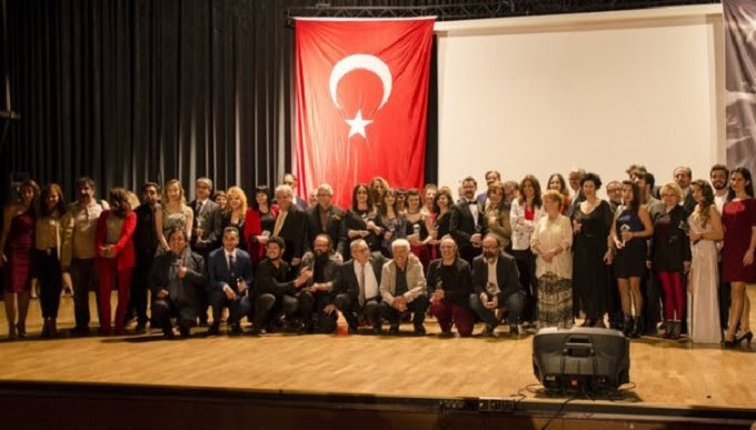 İstanbul Devlet Tiyatrosu 2017-2018 sezonunu 14 yeni oyun ve 21 ödülle kapattı