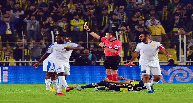 Spor Toto Süper Lig: Fenerbahçe: 1 – Ankaragücü: 3