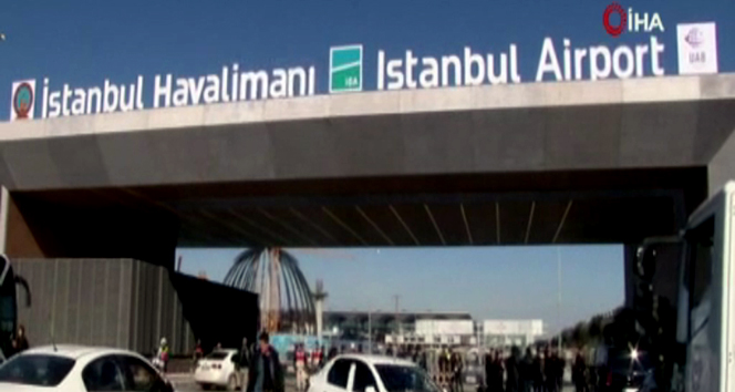 İstanbul’un yeni havalimanının tabelası asıldı!
