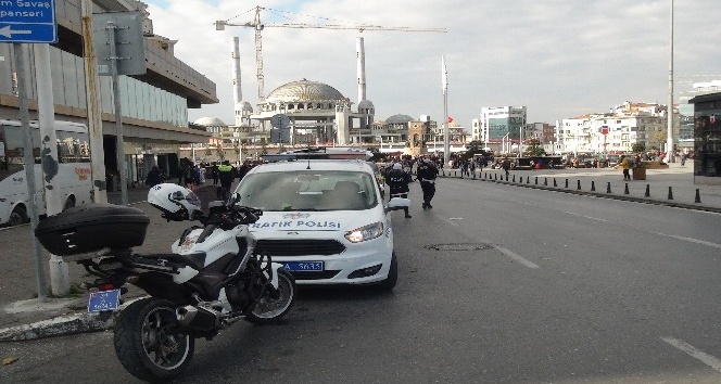 Taksim Meydanı’nda ticari ve özel araçlara yönelik uygulama