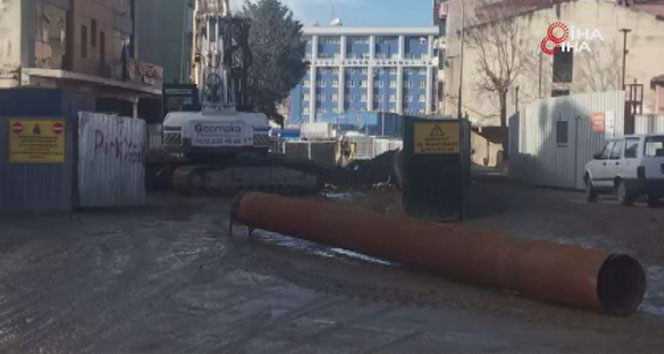 Kadıköy’de doğalgaz borusu patladı