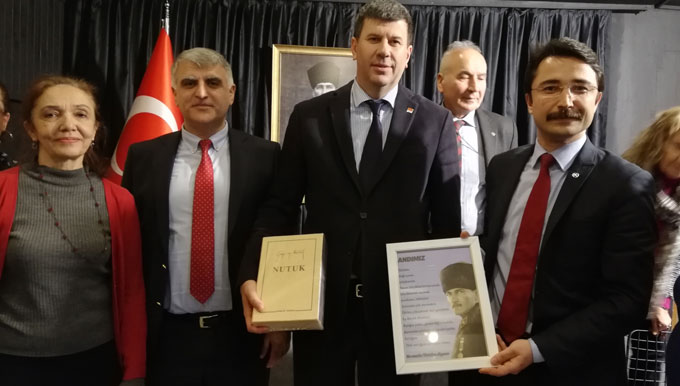 Şerdil Dara Odabaşı’ndan Vatan Partisi Kadıköy Adayı Osman Erbil’e ziyaret
