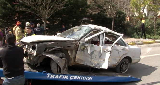 İstanbul’da ehliyetsiz genç sürücü dehşeti: 1 ölü