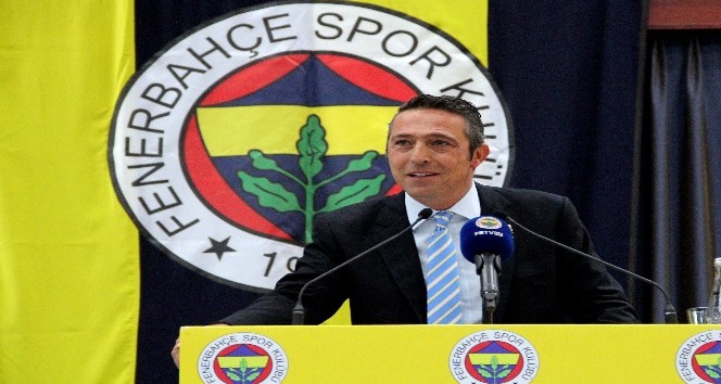 Ali Koç: “Futbolda finansal durumları göz önünde bulundurarak adım atıyoruz”