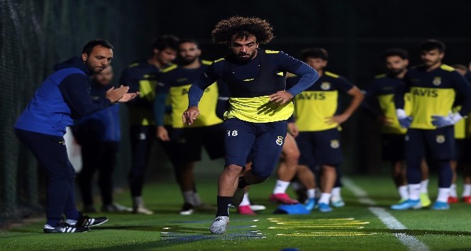 Fenerbahçe, Yeni Malatyaspor ile oynayacağı maça hazırlık antrenmanı yaptı