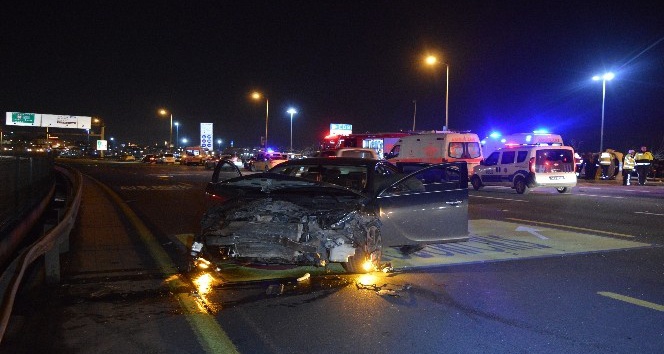 3 aracın karıştığı kazada 6 kişi yaralandı