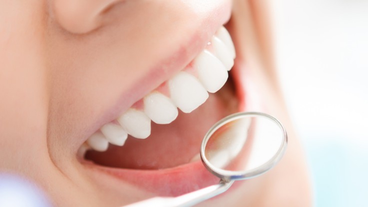 Bayraklı Diş Hastanesi ile Diş Problemlerinize Son