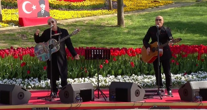 İstanbullulara Gülhane Parkın’da Mazhar, Fuat konseri