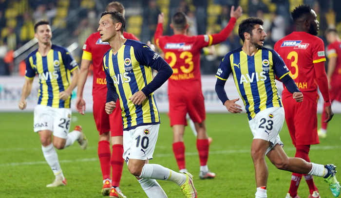 Fenerbahçe, Kadıköy’de Yukatel Kayserispor’dan 1 puanı son anda kurtardı