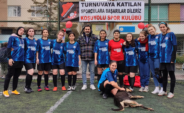 Futbolun kadınları İstanbul’da bir araya geldiler