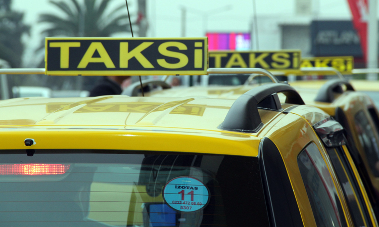 İstanbul’da toplu ulaşıma ve taksilere yüzde 29,10 oranında zam yapıldı
