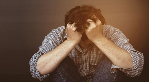 Travma Sonrası Stres Bozukluğu Nedir? Belirtileri ve Tedavi Yöntemleri
