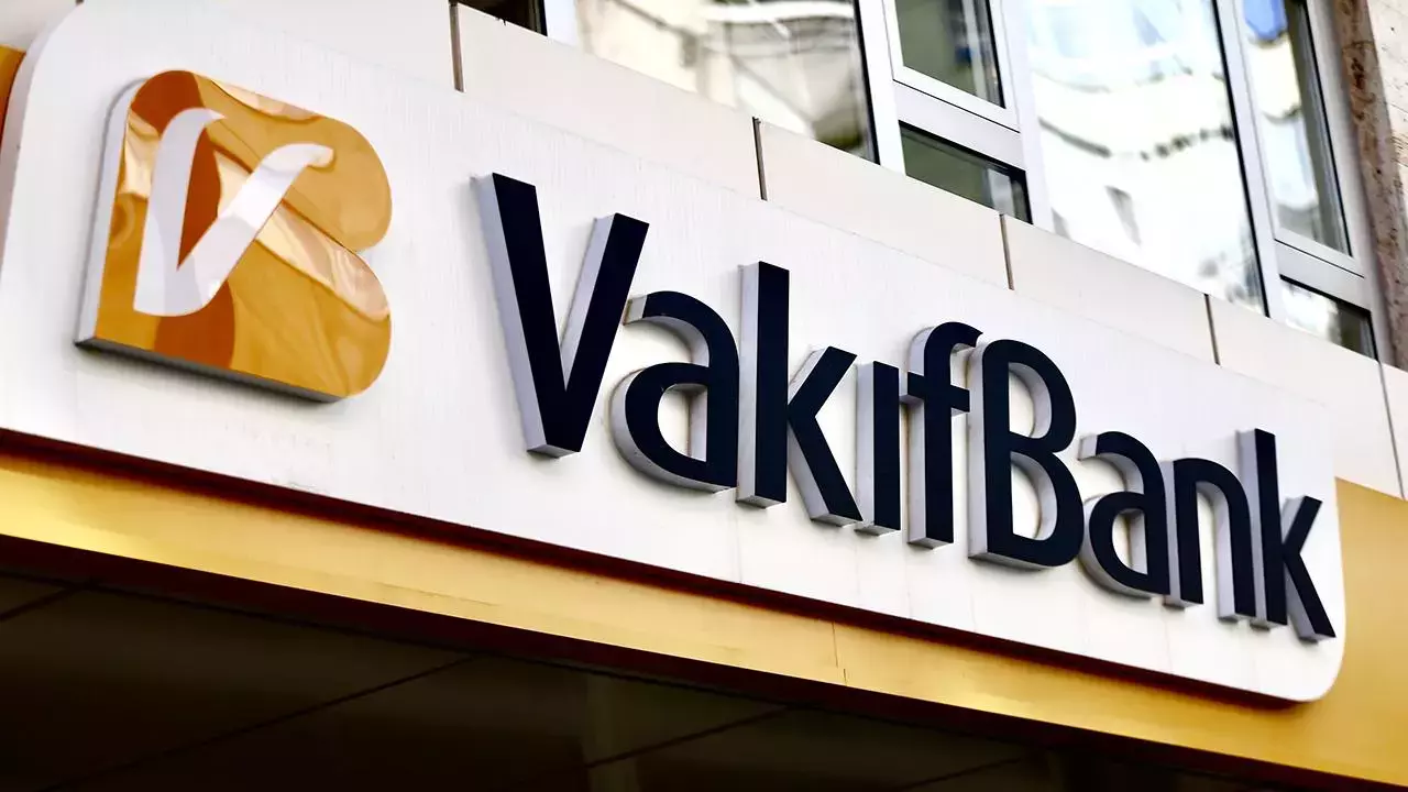 Vakıfbank Müşterilerine 50.000 TL Ödeme Müjdesi Verildi! ATM’lerden Çekilebilecek