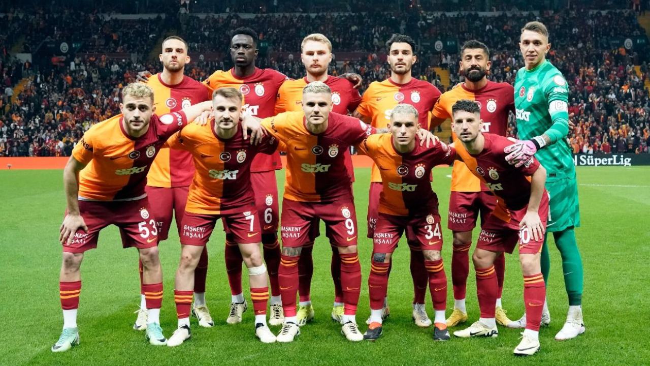 Ailesi İstanbul’u terk etmişti… Galatasaraylı isim sezon sonu kararını verecek