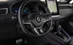 Herkes yükseltti Renault Clio düşürdü; Bu model sadece 620.000 TL'ye satılacak...