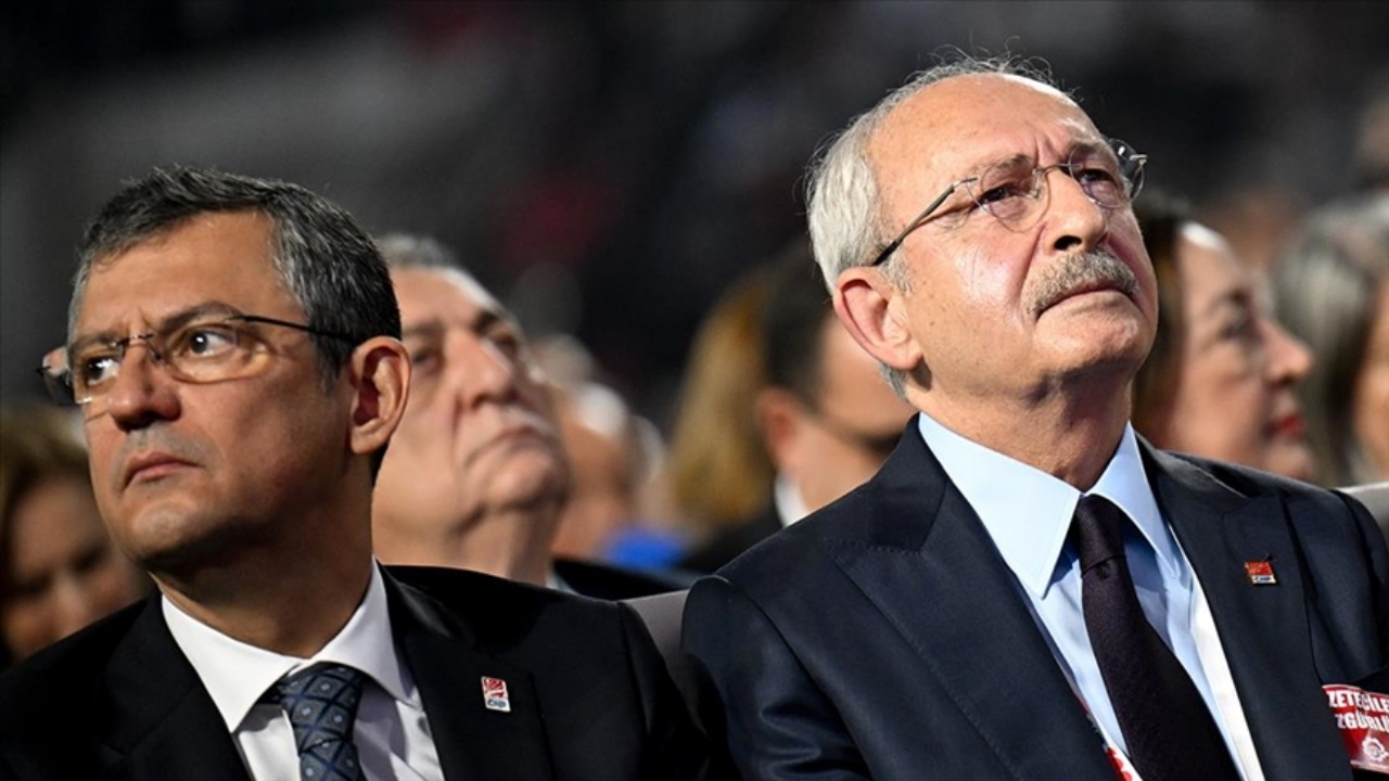 CHP kurultayında gergin anlar! Özgür Özel’den Kılıçdaroğlu’nun “arının” çıkışına çok sert yanıt
