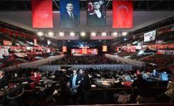 CHP’de kritik gün! Özgür Özel’in PM listesi kulisleri hareketlendirdi