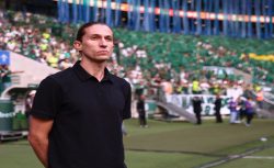 Filipe Luis fırtınası! Teknik direktörlükte 1.5 yılda 5 kupa kazandı