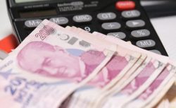 Asgari Ücrette 2026 İçin Geri Sayım Başladı: Dev Bankadan Yeni Zam Tahmini