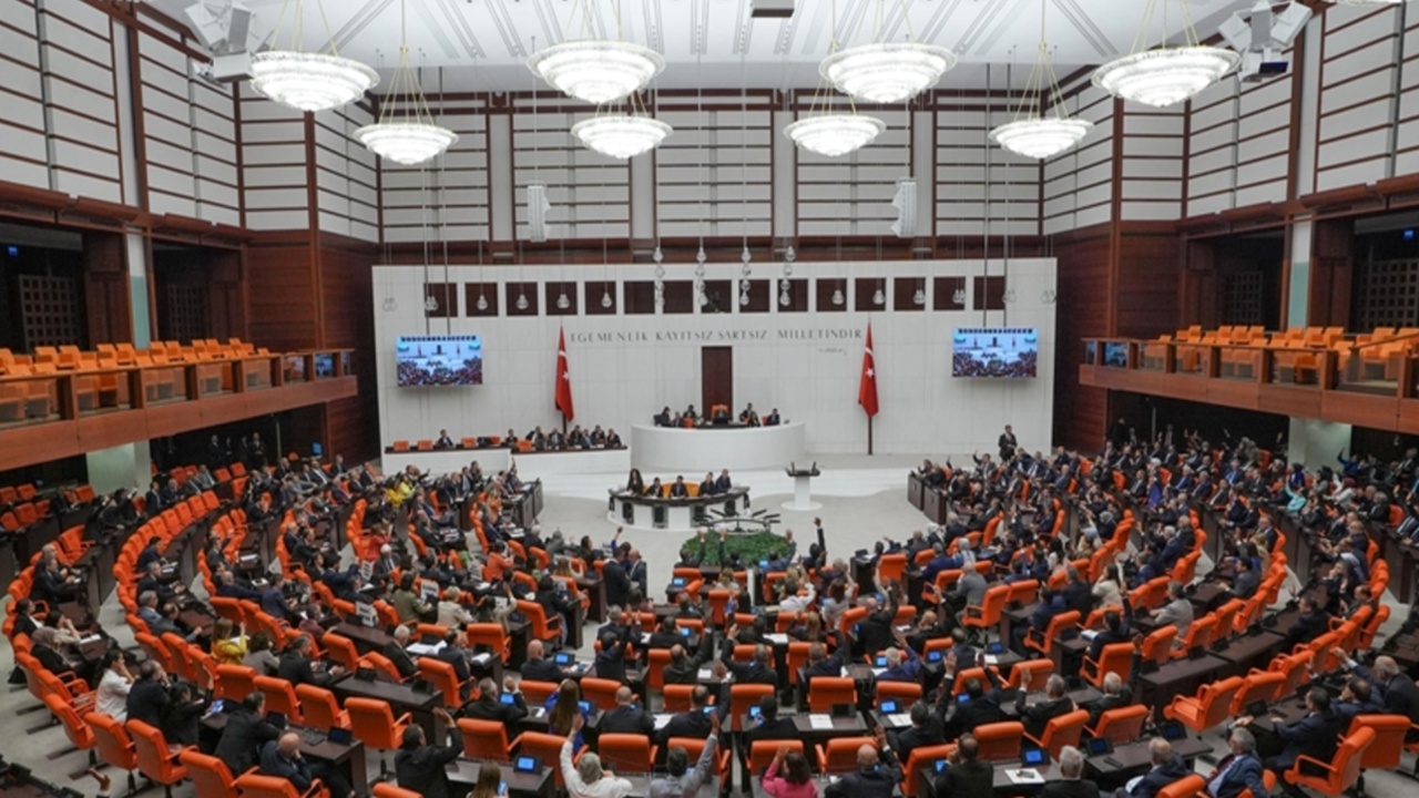 TBMM’ye geldi! Vergi ve SGK primleri sil baştan değişiyor